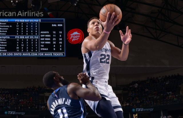 世界杯在线观看软件-莫兰特受伤后4胜0负！灰熊一数据再创NBA历史