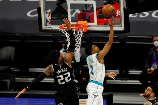 世界杯比赛直播入口-70秒领先8分两罚一掷怎么输？国王打出完美教学局