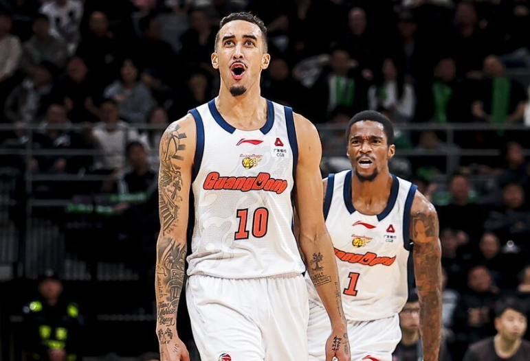 世界杯高清直播平台-崔永熙复出，谁最可能被挤出广东大名单？不是18、25，是这3人